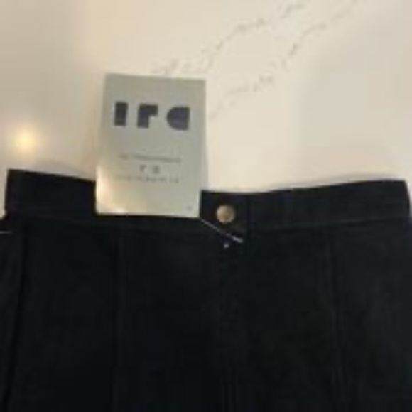 Vintage high waisted leather skirt - Picture 7 of 7